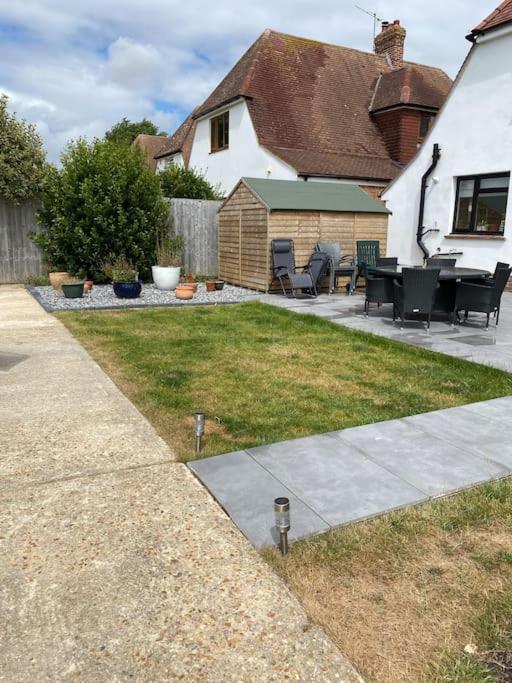 Home By The Sea In Rustington Exterior foto